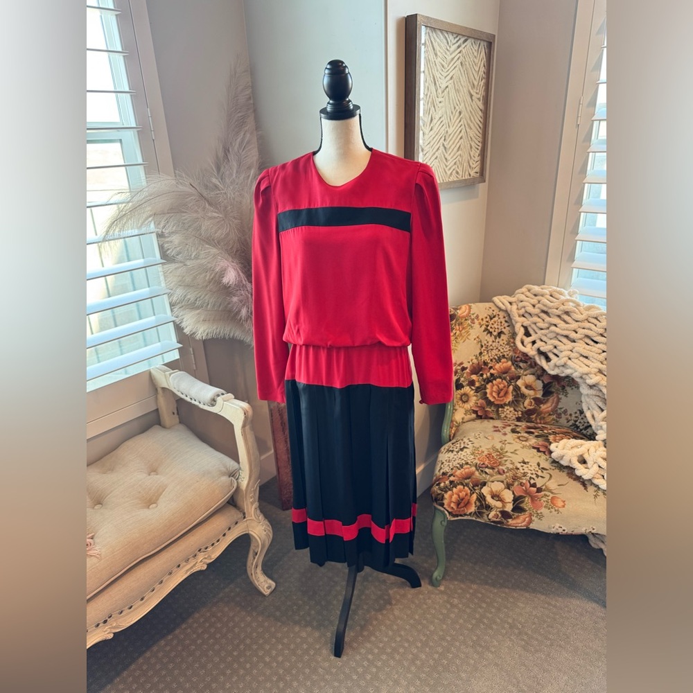 Vintage Diane Von Furstenberg Red Black Midi Dress Retro Chic